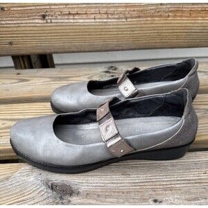 Naot Women's Elastic Strap Metallic Gray Leather Mary Janes Shoes sz 41 US 10